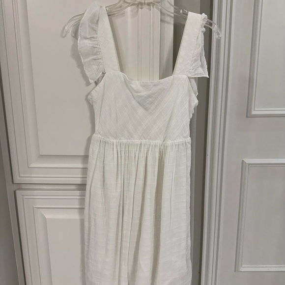 Vineyard Vines White Ruffle Dress - Picture 2 of 2